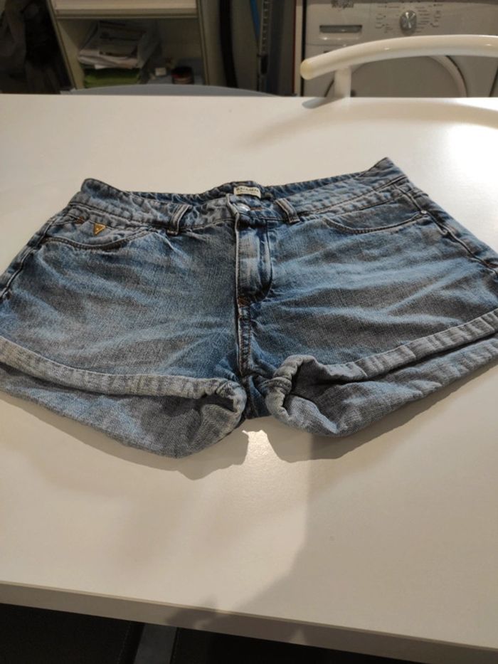 Short jean Pull & Bear 36 - photo numéro 2