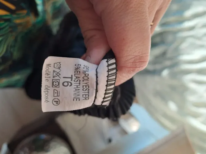 Pantalon femme noir rayé brillant habillé comme neuf T6 = 46 - photo numéro 7