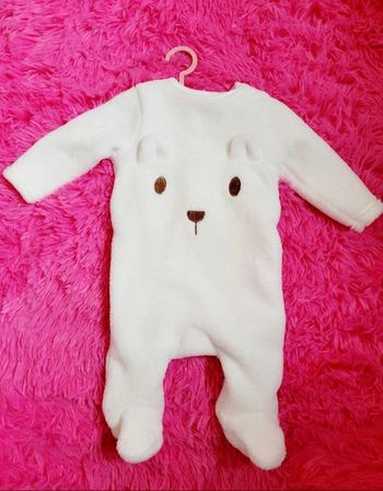 Pyjama neuf 1,mois