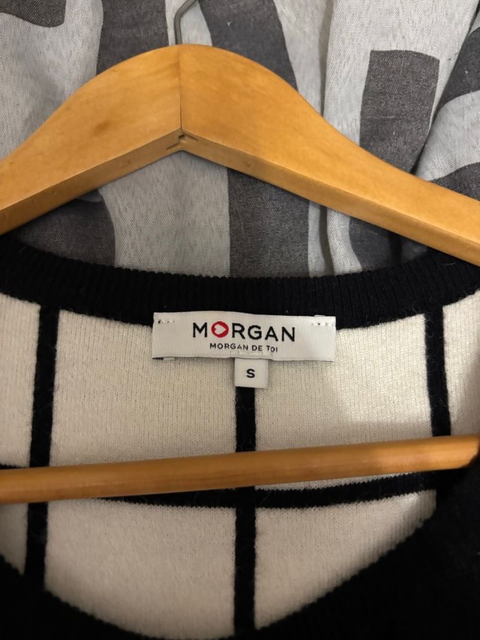 Robe noir et blanche - photo numéro 2