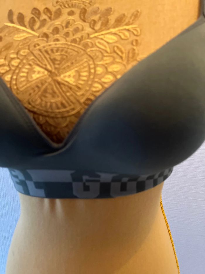 Soutien gorge de sport - photo numéro 3
