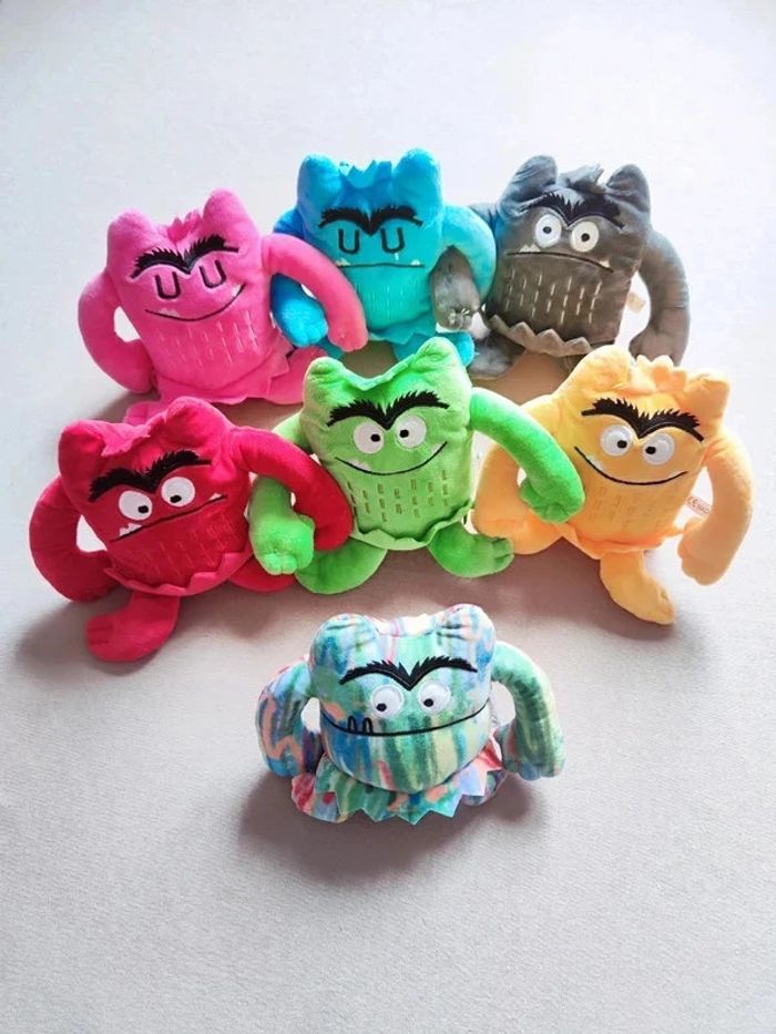 Les 7 peluches montres de la couleur des émotions Montessori - photo numéro 2