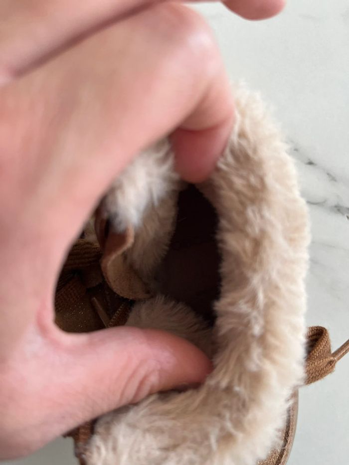 Chaussures taille 22 - photo numéro 3