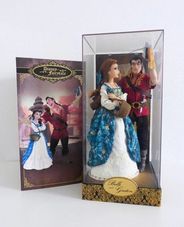 Poupée Fairytale Belle vs Gaston Disney NEUVE