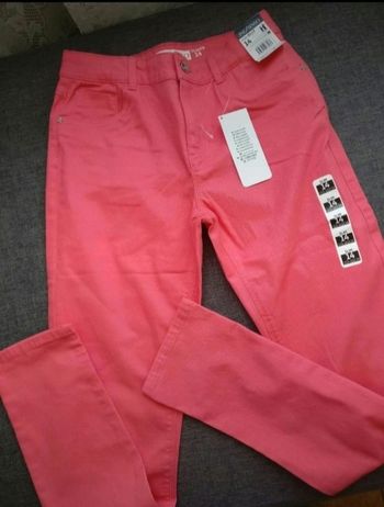 Pantalon rose fushia 14 ans neuf