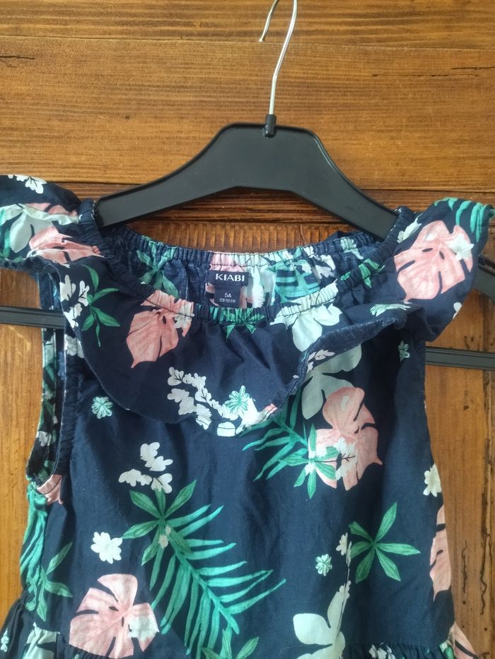 Robe été quasi neuve 5 ans Kiabi - photo numéro 2