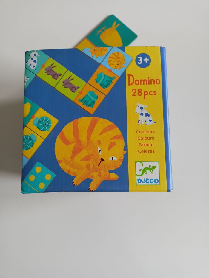 Domino Djeco 28 pièces couleurs complet