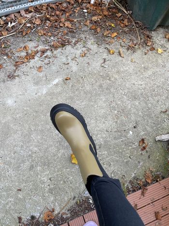 Superbes bottines pull &bear neuves avec étiquette pointure 38