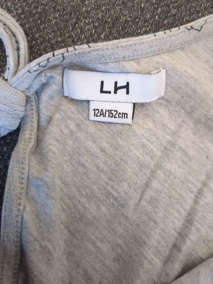 Robe grise avec coeurs dos nus et noué - photo numéro 5