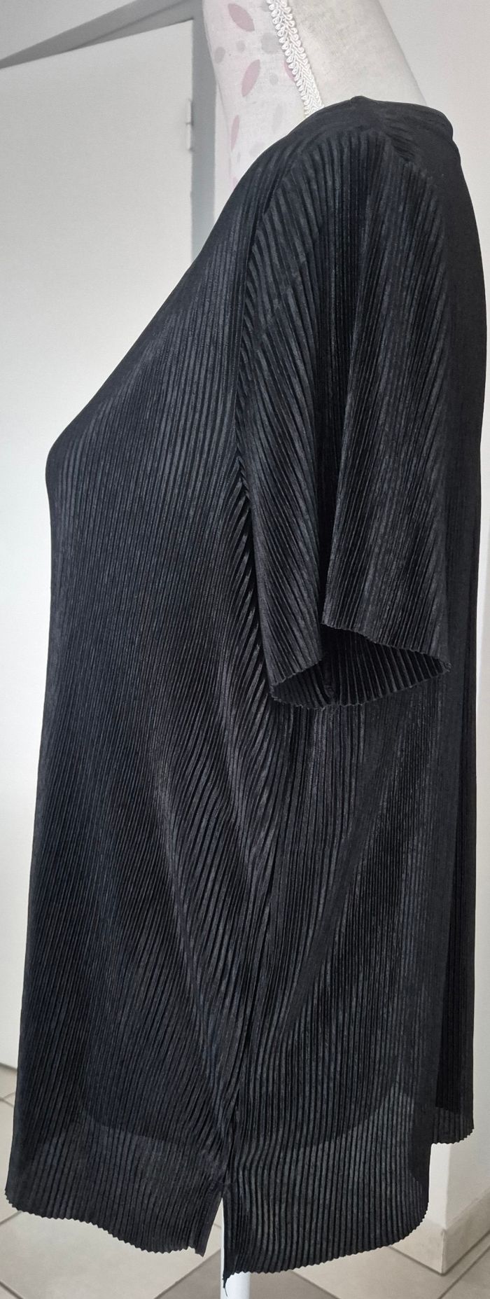 Haut fluide noir - photo numéro 2