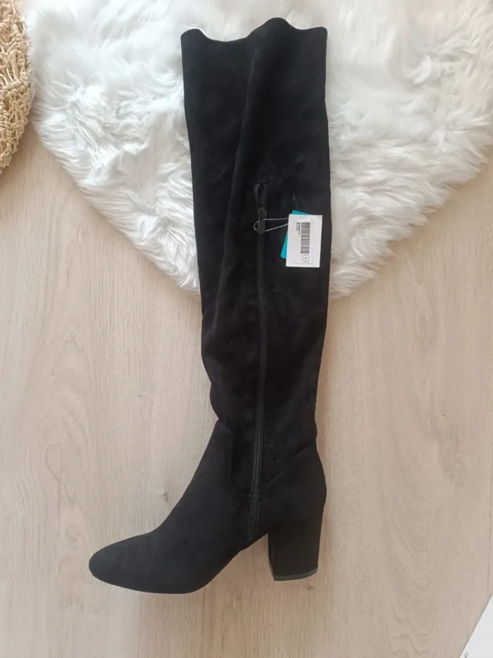 Jolie botte cuissarde taille 37 neuve avec étiquette - photo numéro 4
