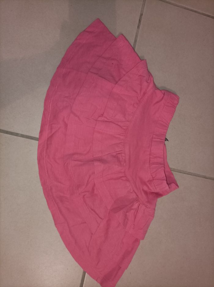 Jupe rose 4 ans - photo numéro 2