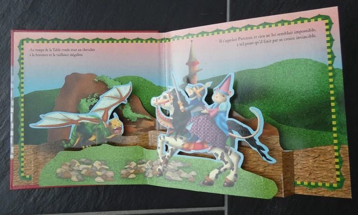Joli livre pour enfants avec pop-ups "Lancemulot" - photo numéro 2