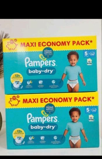 188 couches pampers 
