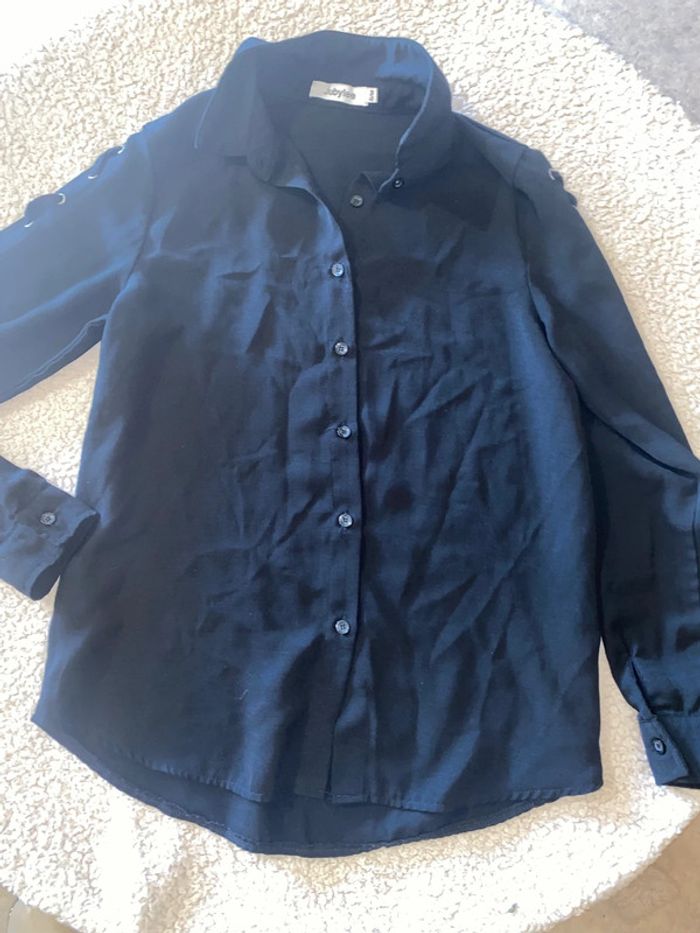 Chemise noire - photo numéro 4