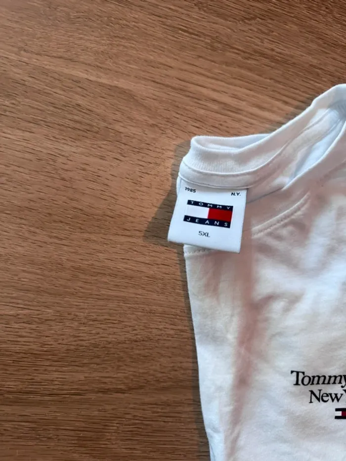 Lot de 2 T-shirt manches longues Tommy Jeans blanc et bleu - photo numéro 8