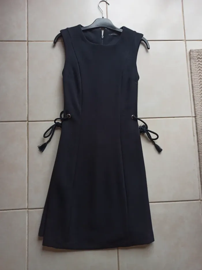 Robe IKKS taille 36
