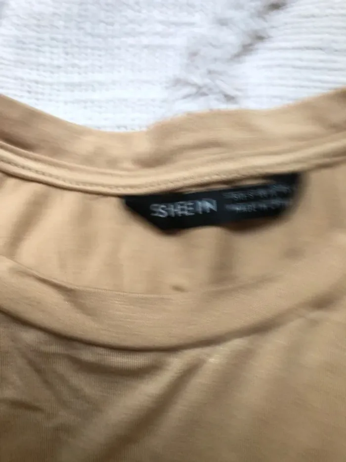 T-shirt a epaulettes beige taille 36 - photo numéro 2