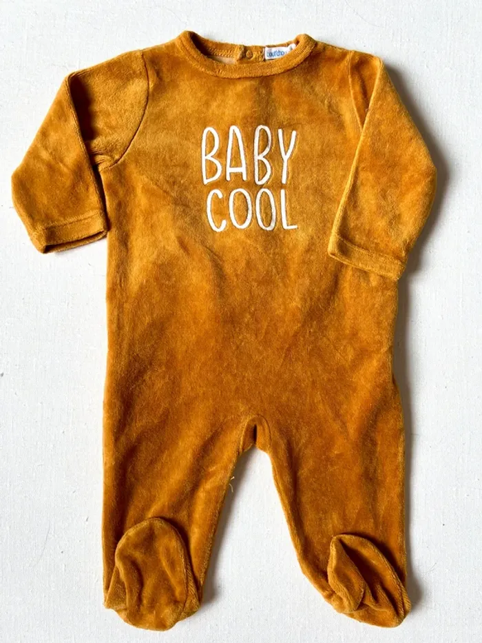 Pyjama Bout’chou Bio 3 mois – velours jaune moutarde "baby cool" en très bon état