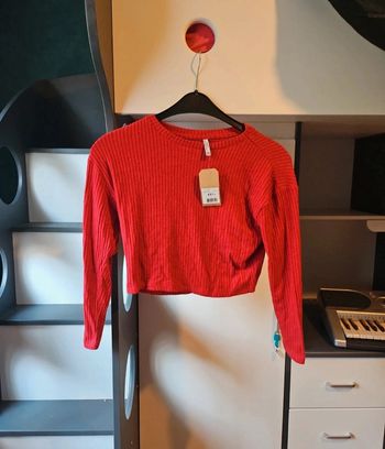 Pulls crop top taille 10ans