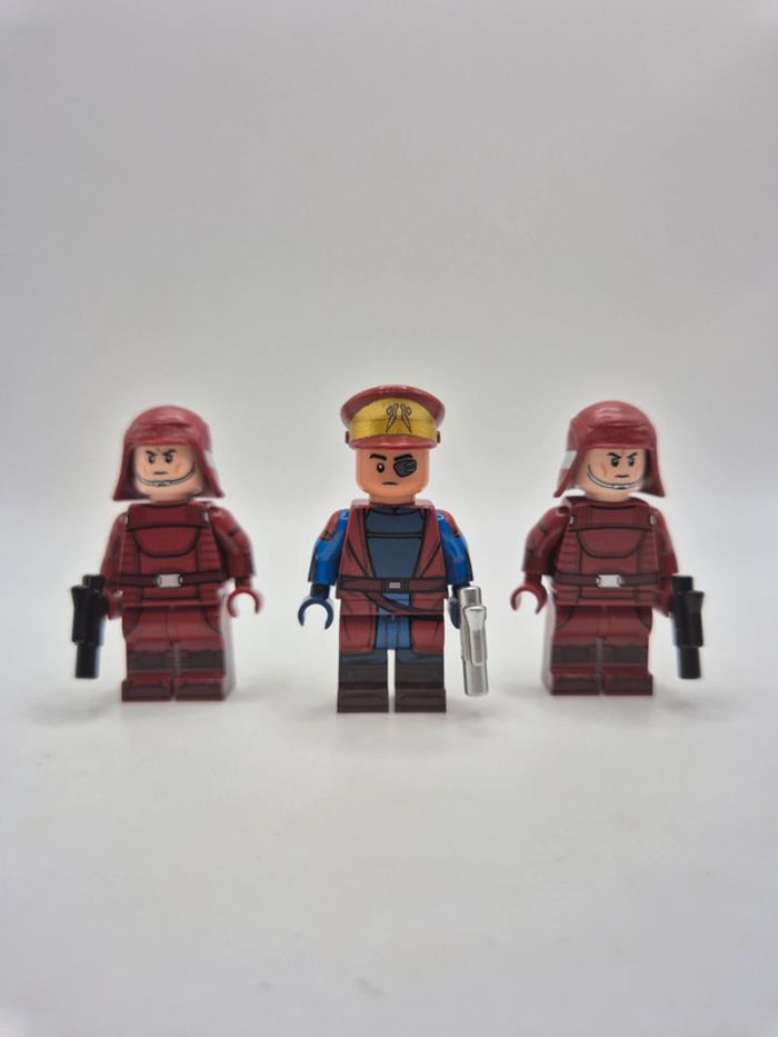 Figurines type lego custom Capitaine Typho et 2 gardes de sécurité de Naboo star wars