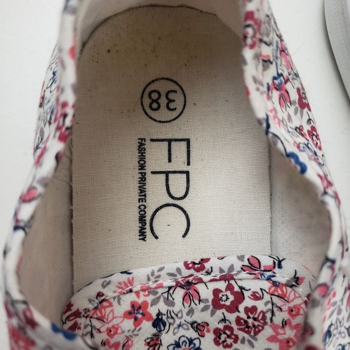 Chaussures FPC taille 38 - photo numéro 3