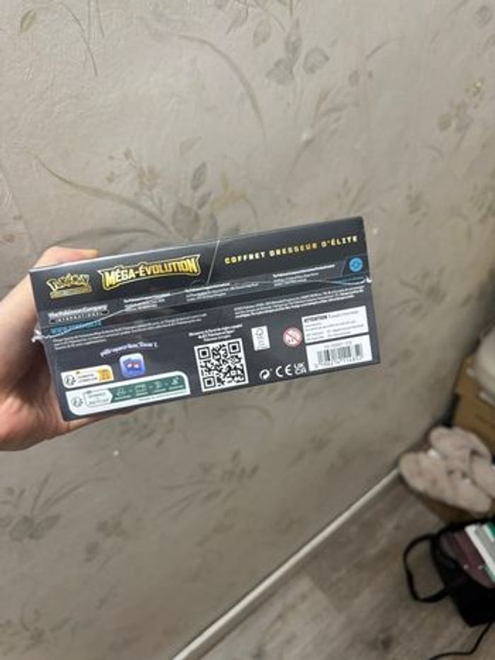 Pokémon TCG Mega évolution Élite Trainer Box-Mega Lucario - photo numéro 4