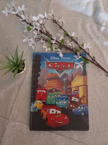 📘 Livre Cars Disney Pixar 📘