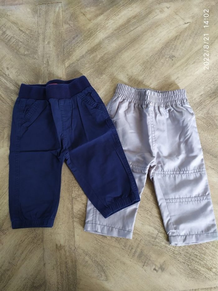 Lot 2 pantalons 6 mois