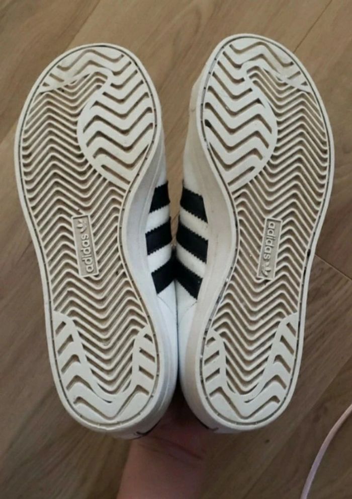 Adidas super star taille 36 - photo numéro 5