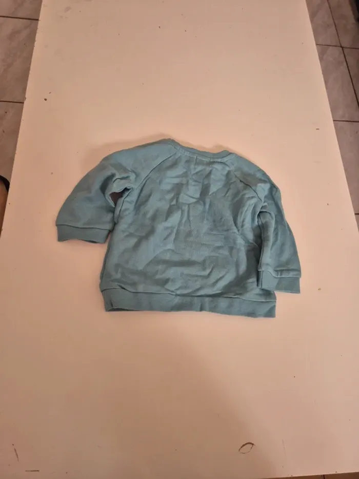 Pull 6 mois - photo numéro 3
