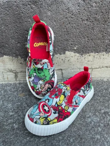 Chaussures Marvel T26