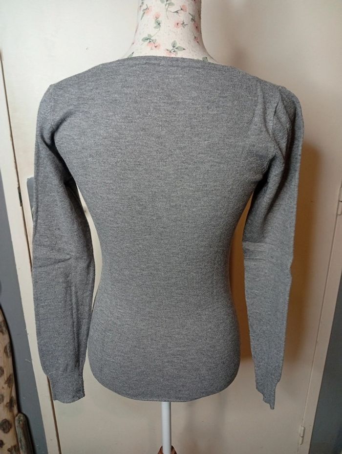 Jolie pull taille S - photo numéro 6
