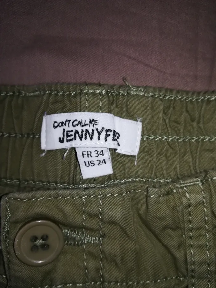 Short cargo vert kaki, Don't call me Jennifer, taille 34, très bon état - photo numéro 2