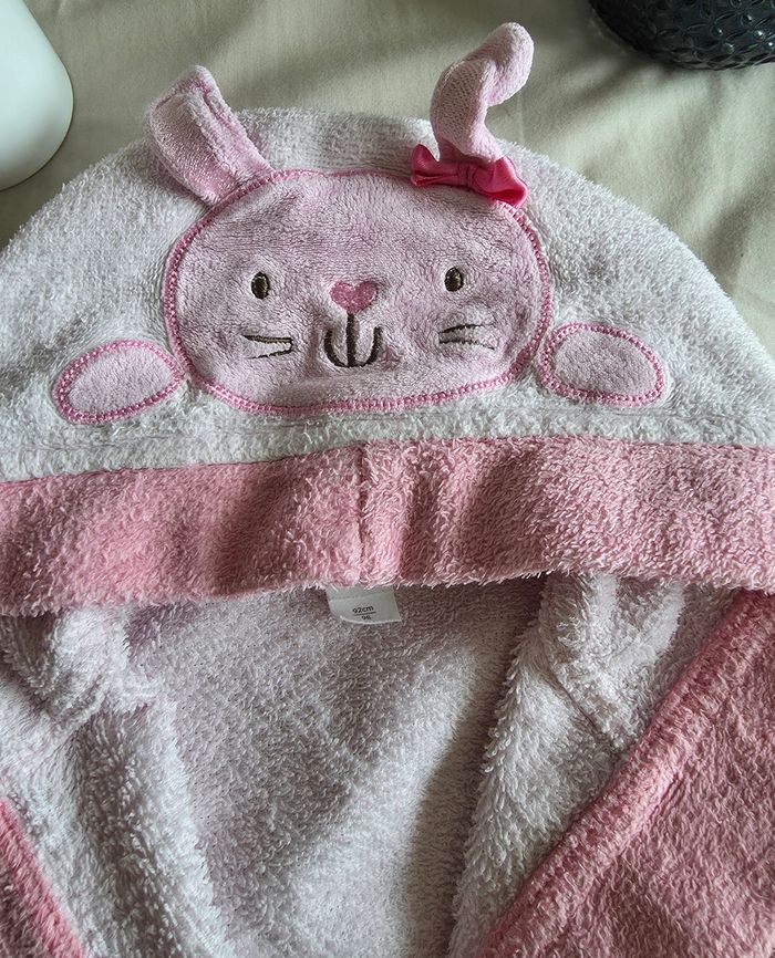 C&A Baby Club Peignoir Lapin Éponge Rose Bon état 2-3 ans 92-98 cm - photo numéro 4