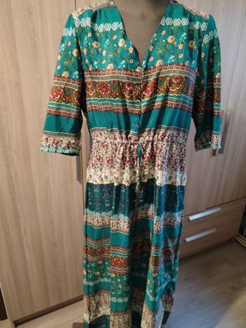 Robe longue manches courtes taille 40