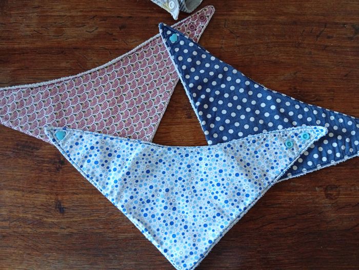 Lot de 5 bavoirs bandanas anti bavouille - photo numéro 5