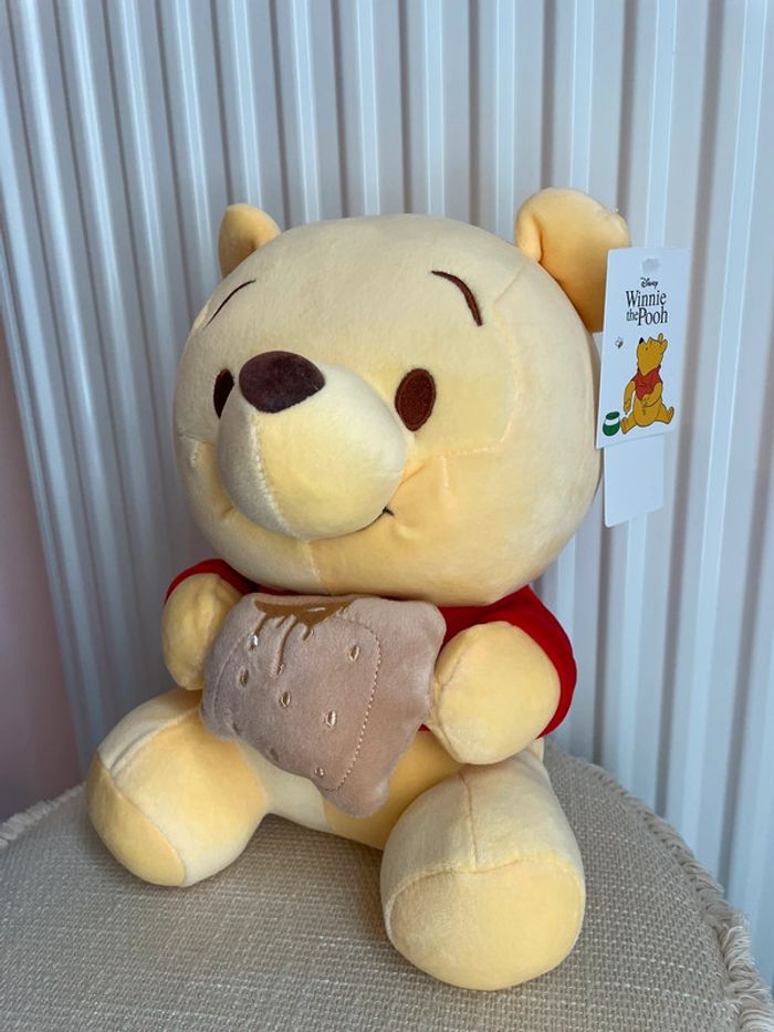 Peluche Disney Winnie l’ourson 🍯