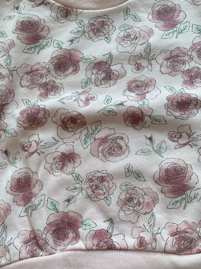 Pull / Sweat rose primark - photo numéro 2