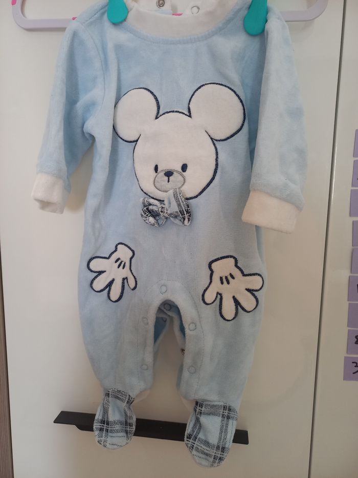 Pyjama 1/3 mois - photo numéro 2