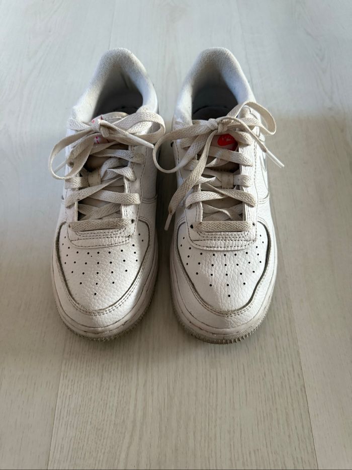 Basket Nike air force 1 taille 36,5 - photo numéro 4