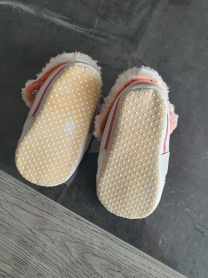 Chaussures bébé - photo numéro 2