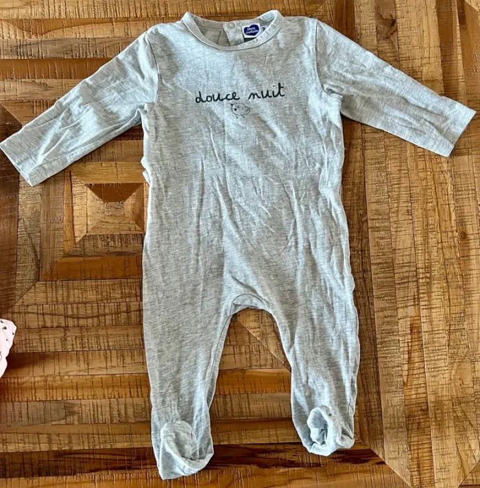 Lot pyjamas - photo numéro 2