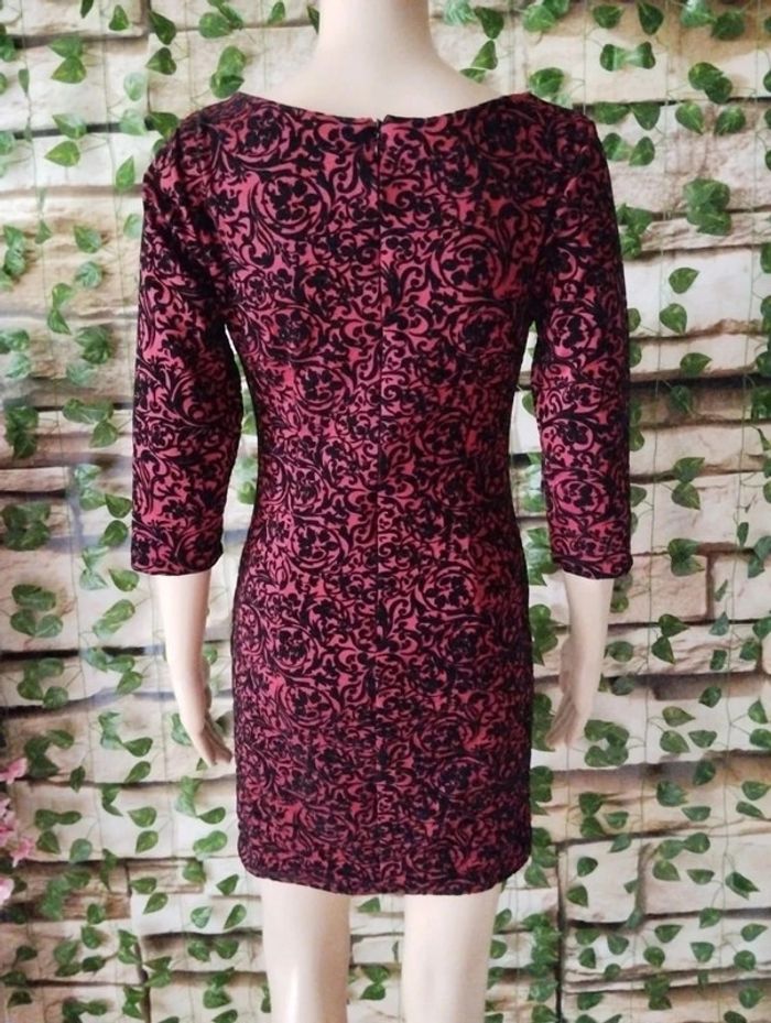 🌸Robe velours côtelé Made In Italy Taille 36🌸 - photo numéro 2