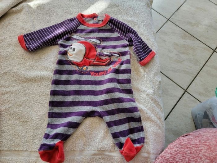 Lot de 5 pyjamas 1 mois garçon - photo numéro 3