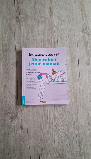 Livre Mon cahier de Jeune Maman