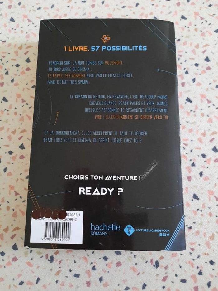 Livre : READY - Choisis ton aventure _ Elijah - photo numéro 2