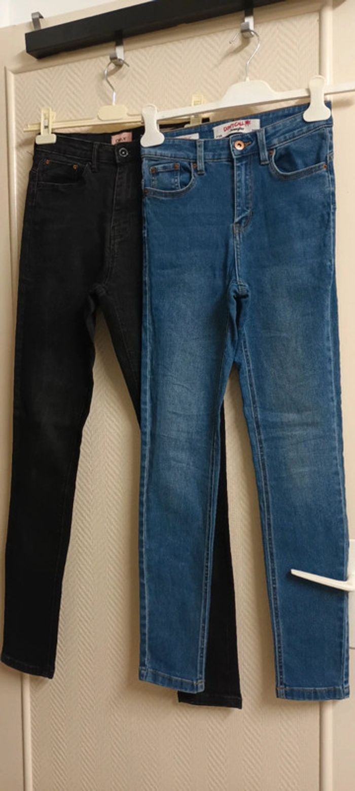 Lot de 2 skinny taille haute. Taille 34. 5€ le lot