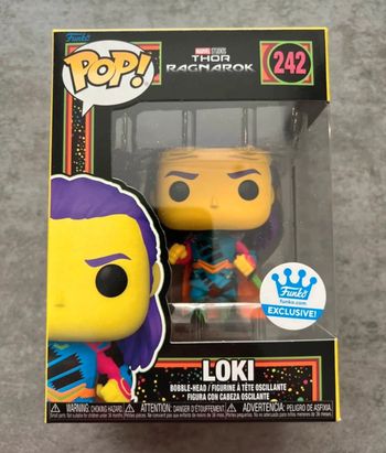 Funko Pop Marvel Thor Ragnarok Loki N°242 - Black Light Funko Shop Exclusive