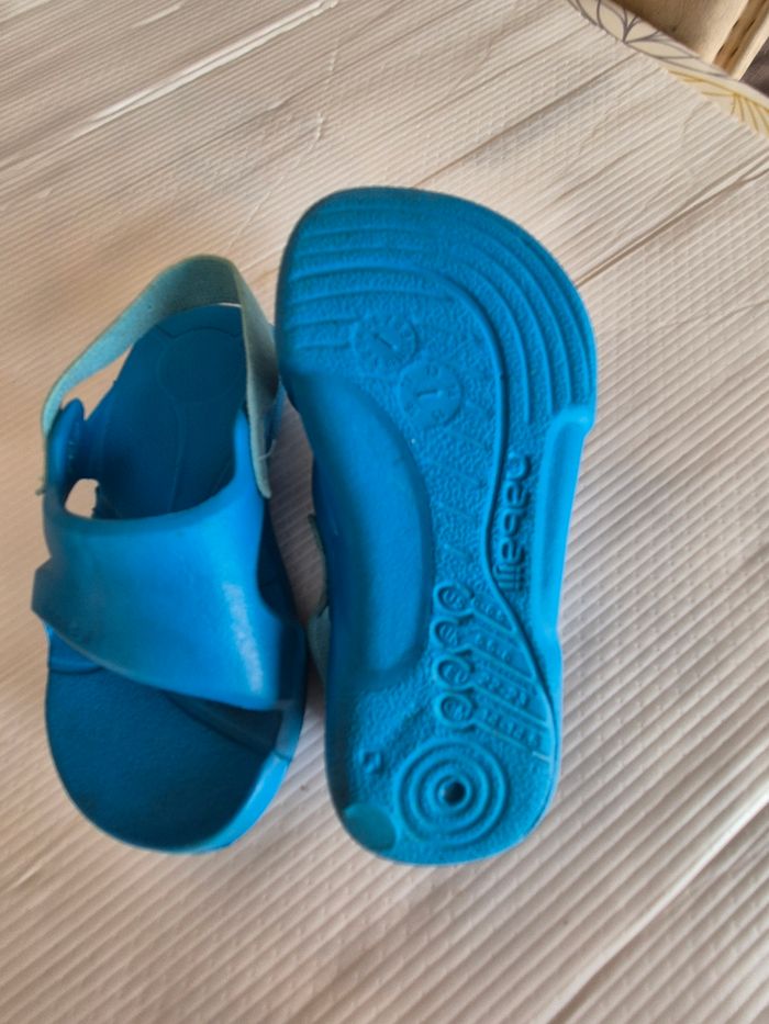 Lot chaussures bébé garçon taille 22-23 - photo numéro 3